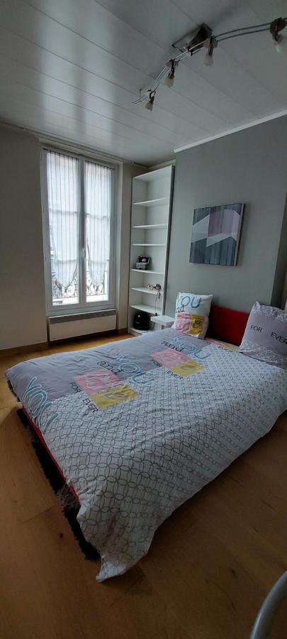 Appartement Coquet Sur Les Hauteurs De Montmartre Parigi Esterno foto